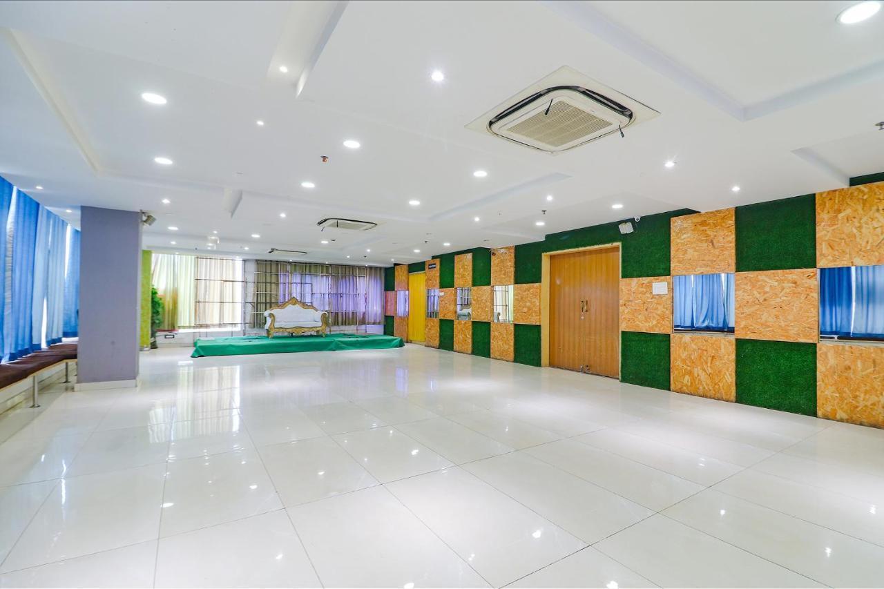 Fabhotel Aamantran & Banquet Halls - Nr Rtc X Roads Metro Station ハイデラバード エクステリア 写真